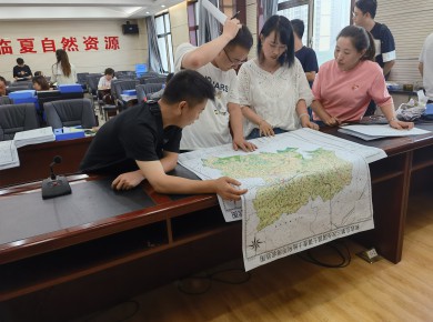 資料復核現場(chǎng)